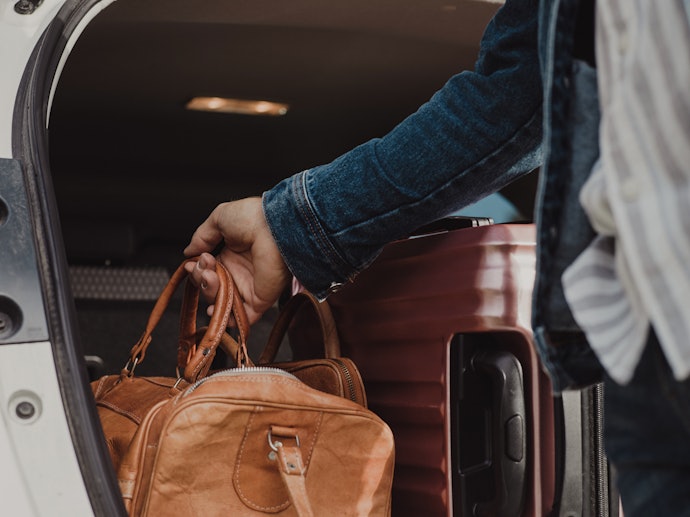 Garanta uma Bolsa Prática para Viagem, que Pese Menos de 2 kg