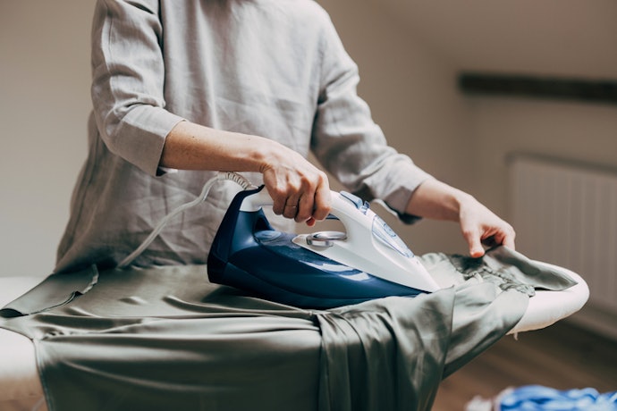 Quer Evitar Danos nas Camisas de Botão? Escolha Modelos com Base Salva-Botões