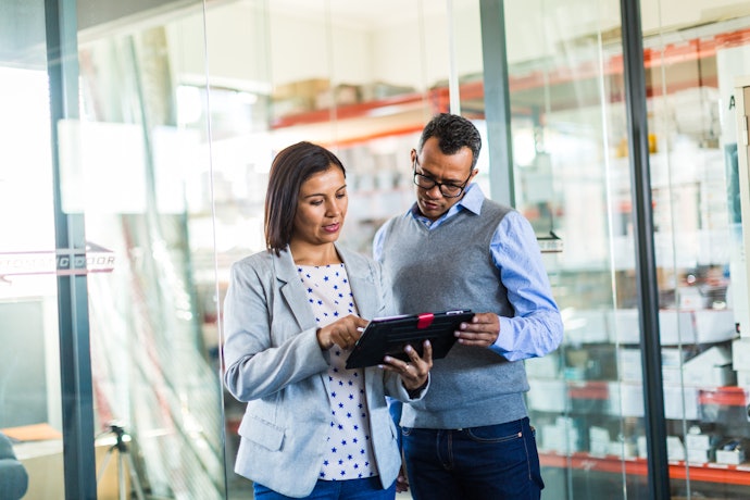 Para Ficar Conectado o Tempo Todo, Opte por um Tablet com Conexão 4G/5G e Wi-fi