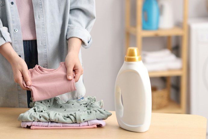 Quer Evitar Reações na Pele Delicada? Opte por um Sabão Líquido para Roupas de Bebê