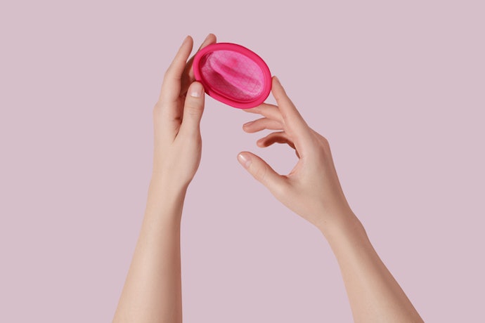 Para Mulheres com Canal Vaginal Curto e Fluxo Intenso, o Disco É uma Ótima Opção