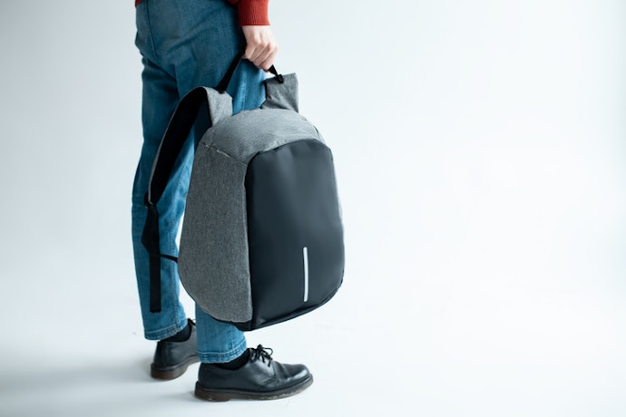Quer Mais Segurança? Aposte em Mochilas com Zíperes Protegidos e Compartimentos Antifurto
