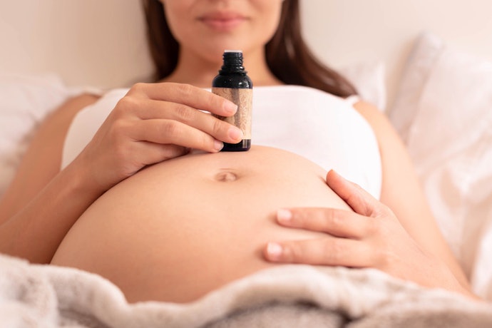 Se Você Sente Enjoos Durante a Gravidez, Prefira um Óleo para Gestante sem Fragrância
