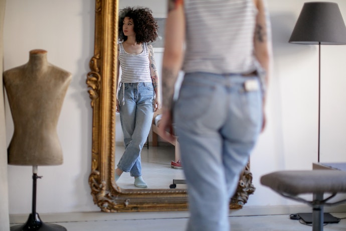 Escolha entre os Tipos de Calça Jeans Feminina de Acordo com o seu Estilo