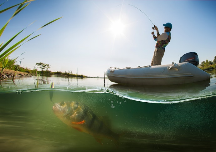 Para Pescas em Locais Menores, Use Carretilhas Perfil Baixo com Capacidade de Linha para 150 m