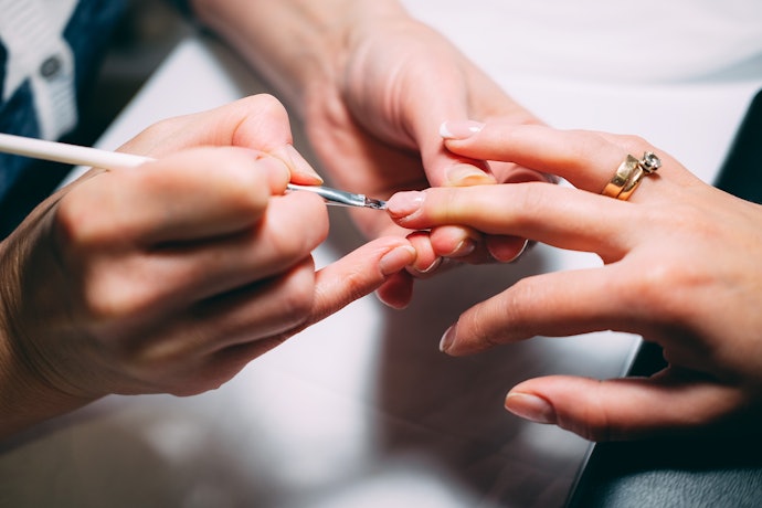 Prefira Kits com Géis de Diferentes Cores, como Transparente, Branco e Nude