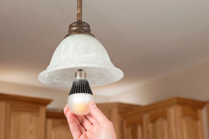 Para a Lâmpada LED Funcionar Corretamente, Confira o Tamanho do Soquete