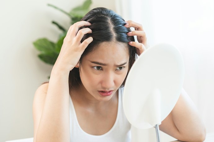 Quer Remover Resíduos do Couro Cabeludo? Prefira um Pré-Shampoo com Ação Esfoliante