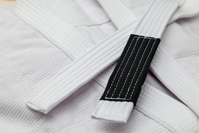 Veja Também o Tipo de Material do Kimono e Calça