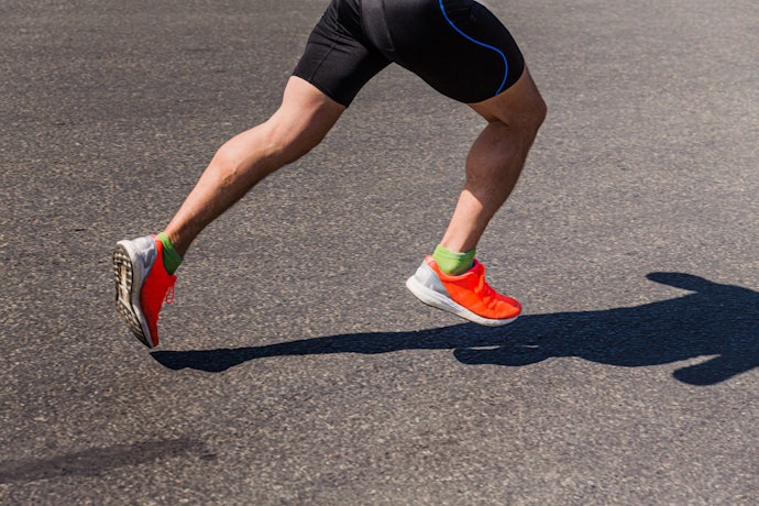 Quer Passadas Mais Confortáveis? Prefira um Tênis para Corrida Masculino Barato com Drop Alto