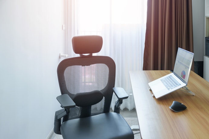 Se Busca uma Cadeira de Escritório Ergonômica, Opte por uma com Certificação NR17