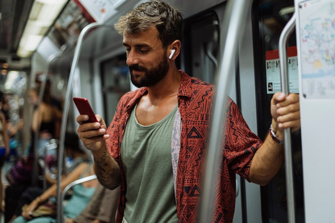 Cancelamento de Ruído: Para Ambientes Barulhentos, Opte por Fones Xiaomi Redmi Buds 5 Pro ou 6 Pro