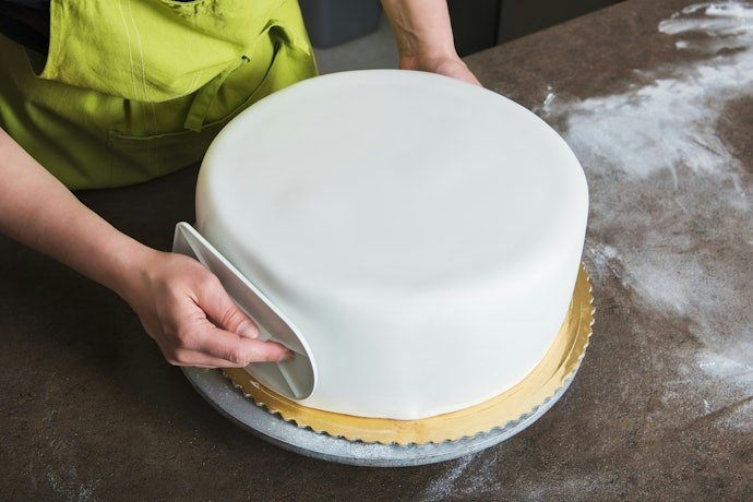 Faz Bolos para Grandes Eventos? Escolha Bailarina para Bolo de 40 cm de Diâmetro ou Mais