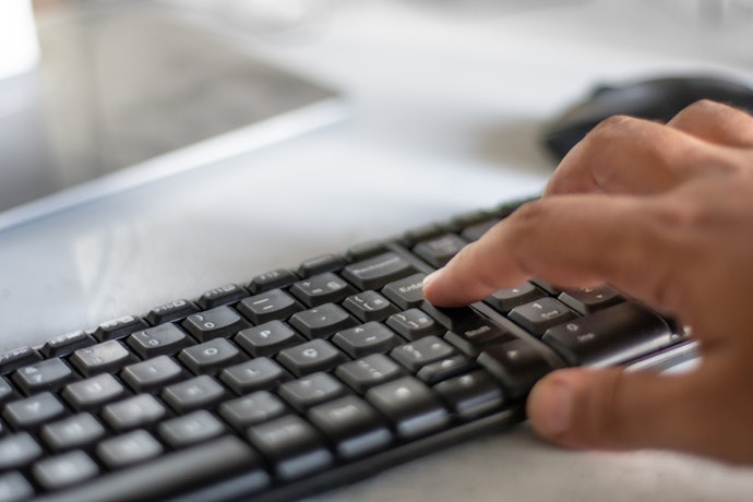 Para Não Ter Dificuldade na Redação, Escolha um Teclado com Padrão de Linguagem Brasileiro