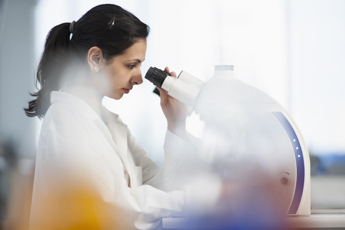 Verifique se a Base Vegana É Livre de Parabenos, Testada Dermatologicamente e Outros