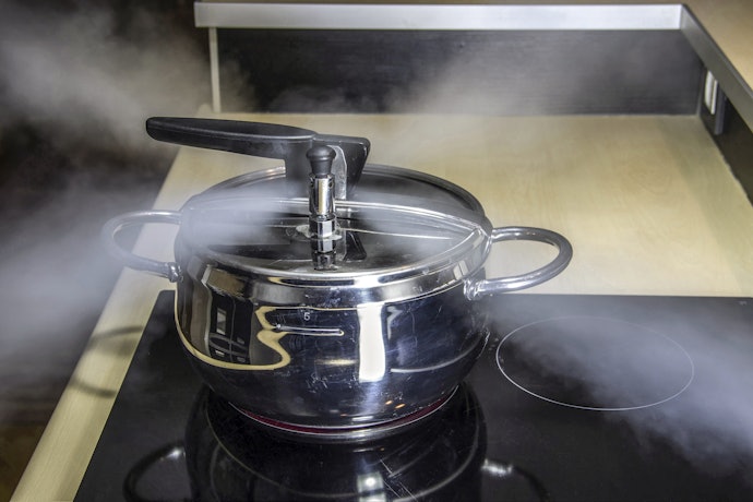 Panela com Revestimento Antiaderente Evita que o Alimento Grude