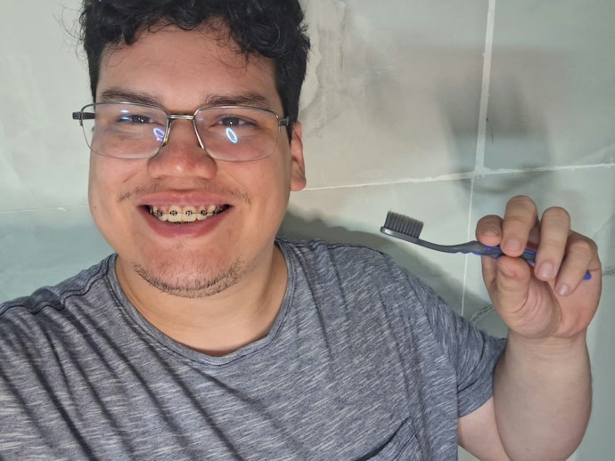 COLGATE Escova de Dente Slim Soft 4 Unidades