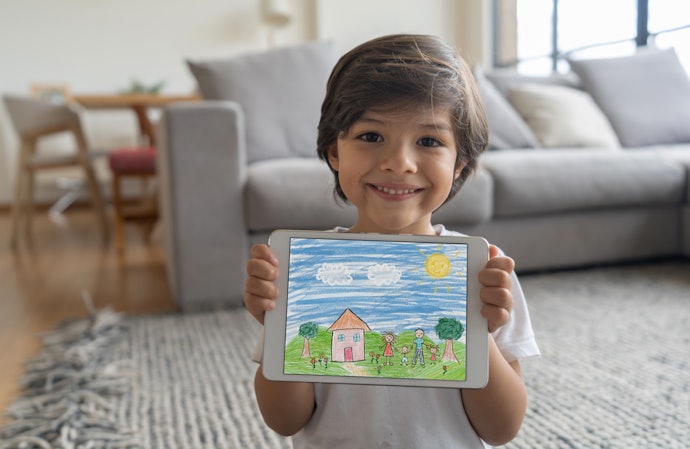 Veja se a Lousa Mágica Digital Possui a Tela LCD ou LED