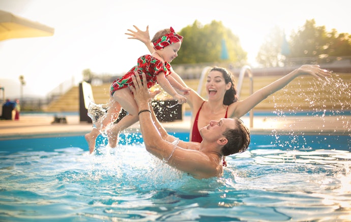 Para Manutenções Rápidas, Considere Usar o Cloro para Piscina Orgânico