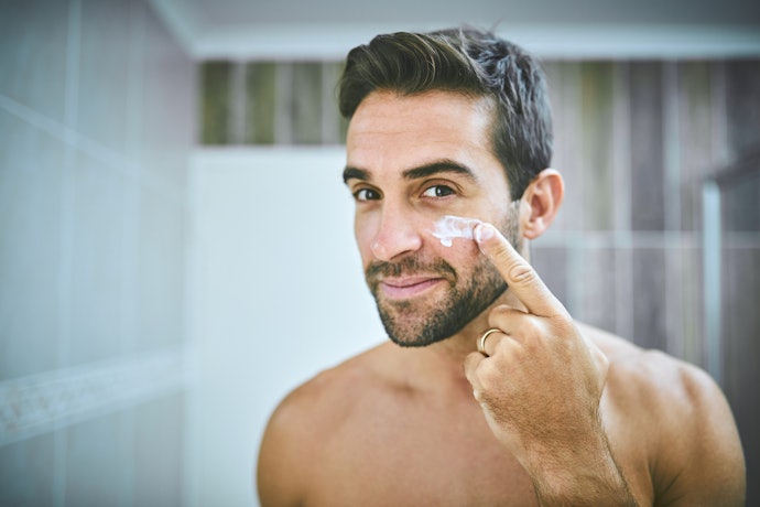 Se Tem a Pele Sensível, Priorize Hidratantes Hipoalergênicos e Dermatologicamente Testados