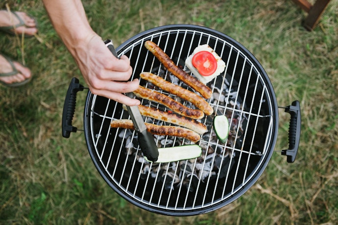 Prefira Produtos com Acessórios de Auxílio na Hora do Churrasco