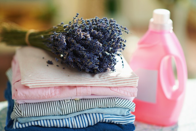 Para Não Precisar Usar Amaciante, Escolha Sabão Líquido para Roupas Perfumado