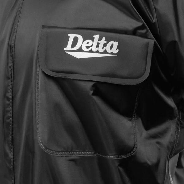 Para Fácil Acesso aos Seus Pertences, Opte por Capa de Chuva de Moto com Bolsos