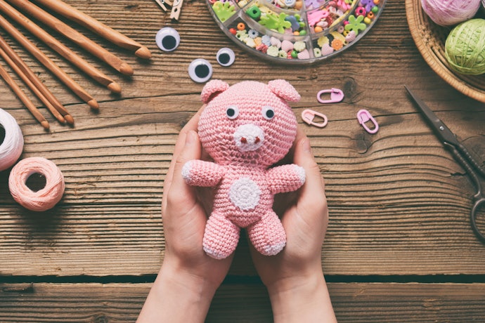 Qual Tipo de Linha para Fazer Amigurumi? Escolha Conferindo a Composição