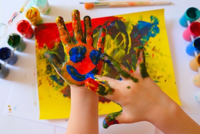 Tintas Guache Laváveis e Sem Cheiro São Perfeitas para Crianças Soltarem a Imaginação