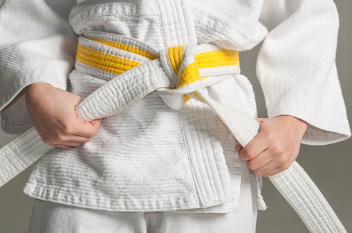 Tecidos de Algodão, Sarja ou Brim São os Mais Comuns para Kimonos Jiu-Jitsu