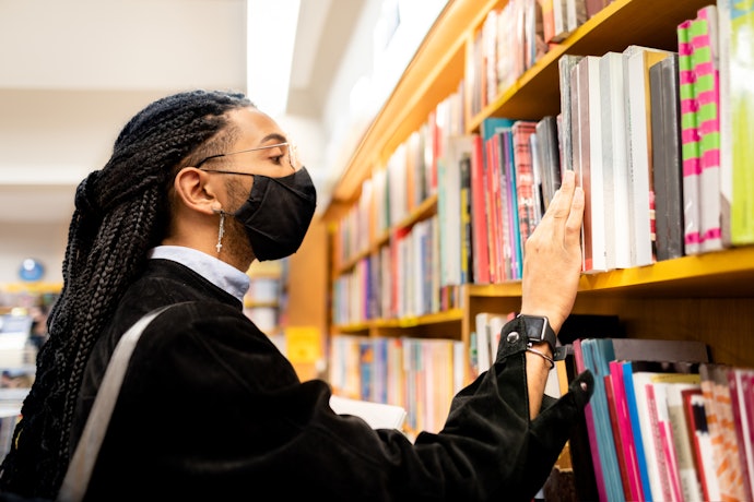 Decida entre Clássicos da Literatura Brasileira e Obras Contemporâneas