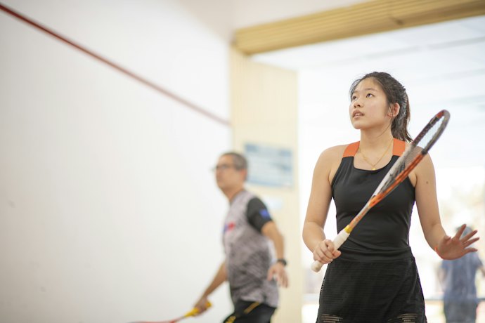 Se Quer Equilíbrio entre Controle e Potência, Escolha Raquete de Squash com Garganta Híbrida
