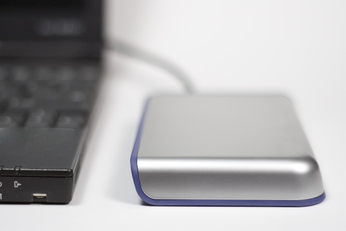 Prefira Cases para HD Externo com Taxa de Transmissão de 4 GB/s ou Mais
