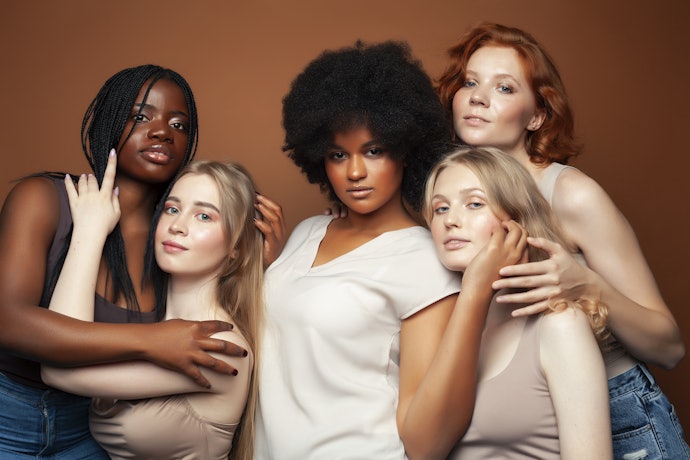 Conheça as Linhas de Produtos da Lola Cosmetics
