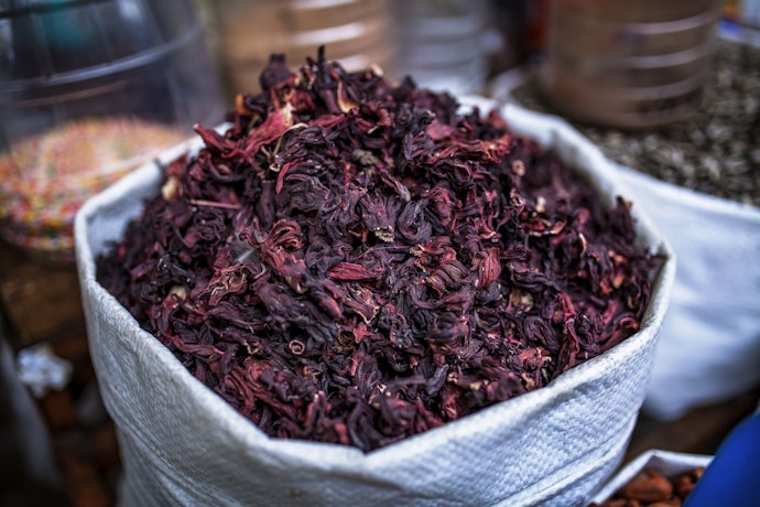 Considere o Chá de Hibisco Orgânico para um Consumo Saudável e Livre de Agrotóxicos
