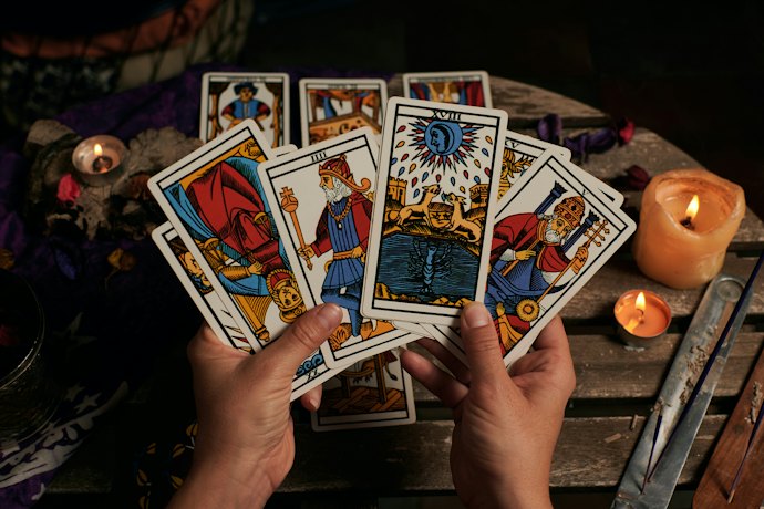 Para Coleções, Cartas de Tarô Temáticas São Boas Escolhas
