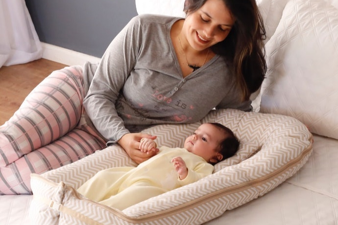 Ninho de Bebê com Zíper é Mais Fácil de Lavar