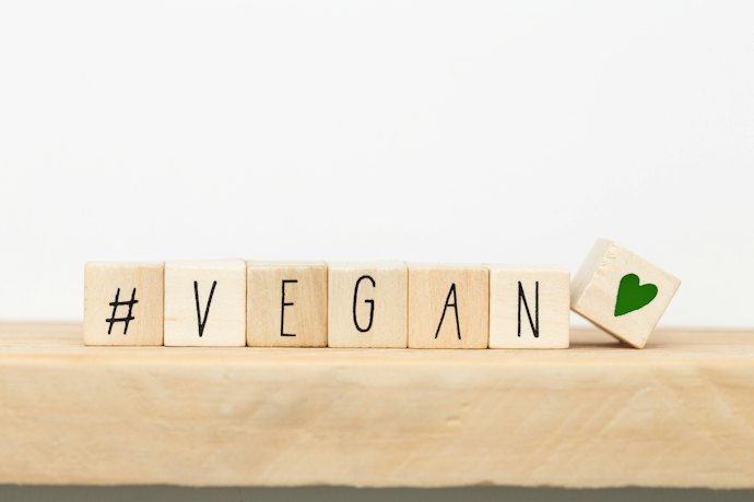 Verifique se a Máscara de Sobrancelhas é Vegana e Cruelty-Free