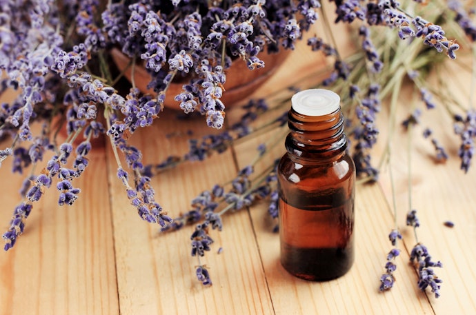 Fragrância Natural ou Sintética? As Naturais Trazem Mais Benefícios