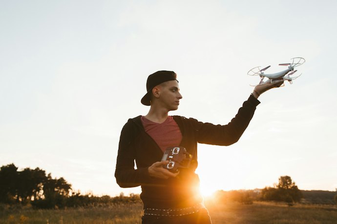 Para Aprender a Pilotar com Mais Segurança, Prefira Drones com GPS e Retorno Automático