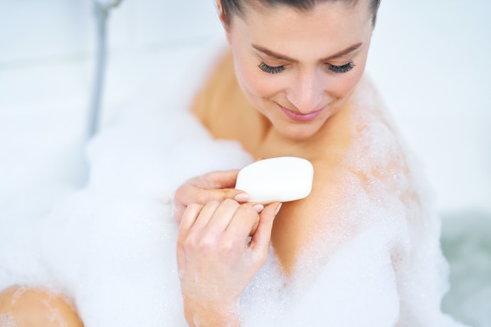 Para Maior Segurança no Uso, Veja se o Sabonete é Dermatologicamente Testado ou Hipoalergênico