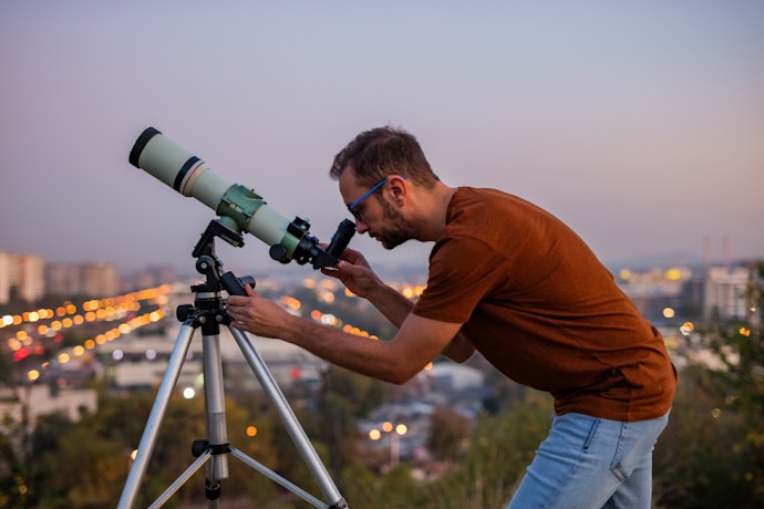 Para Captar Mais Luz e Detalhes, Prefira Telescópios com Abertura de 130 mm ou Superior