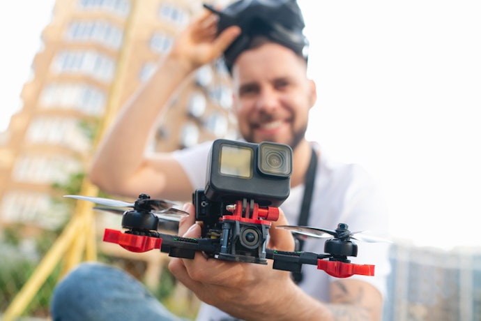 Para Registrar Imagens em Viagens e Passeios: Câmera 4K com Estabilização Gimbal e Giroscópio