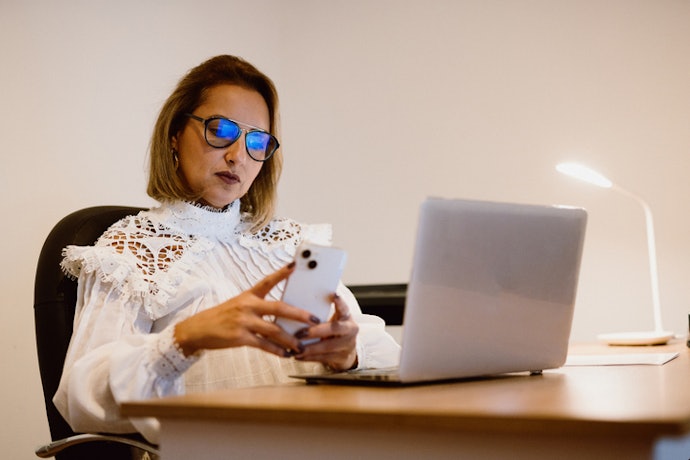 Se Já Usa Óculos, Prefira Lentes com Filtro Integrado à Lente Corretiva