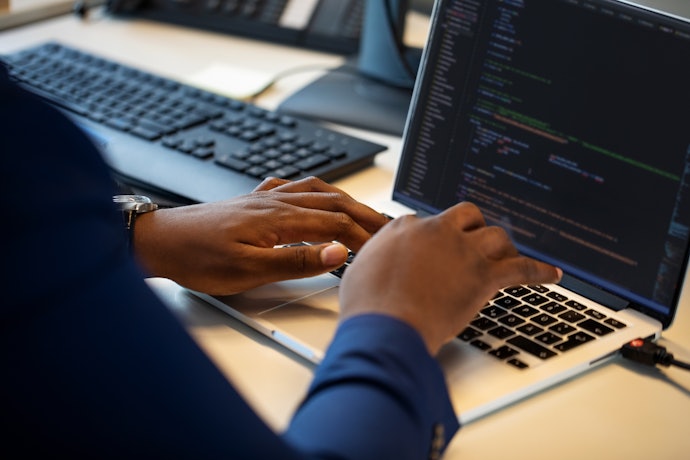 Veja se o Sistema Operacional do Computador é Windows, Linux ou MacOS