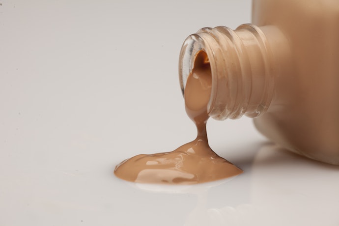 Para Mais Praticidade e Controle ao Aplicar a Base Matte, Prefira Opções com Textura Líquida
