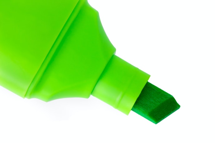 Esferográfica, Redonda, Pincel ou Marcador? Veja o Tipo de Ponta da Caneta de Tecido
