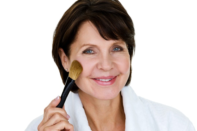 Se Tem Pele Sensível, Prefira uma Base para Pele Madura Testada Dermatologicamente