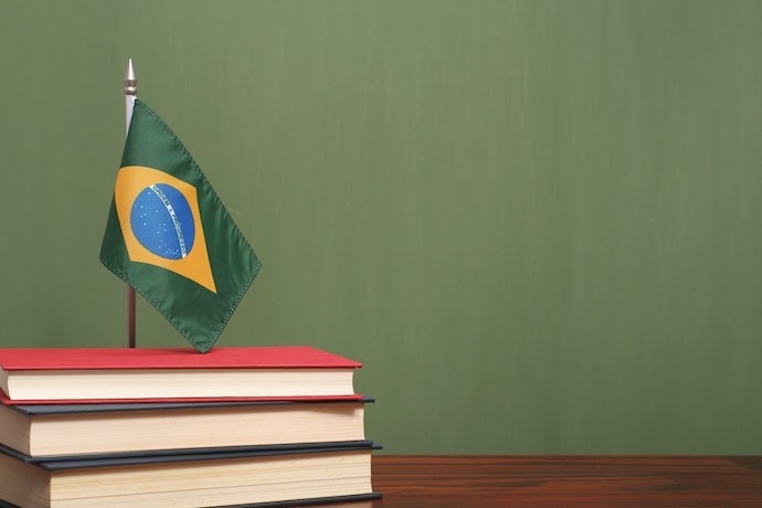 Não Deixe de Conferir as Distopias Nacionais