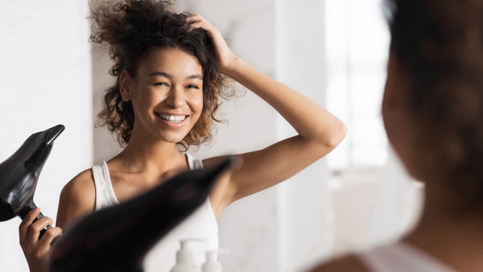 Para Usar Antes do Babyliss ou Difusor, Escolha Mousses com Proteção Térmica